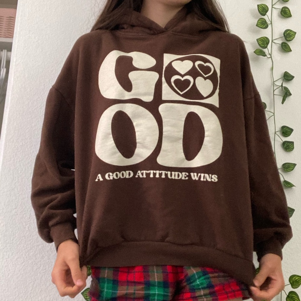 Pull and bear very lightly used sweatshirt with positive words and hoodie